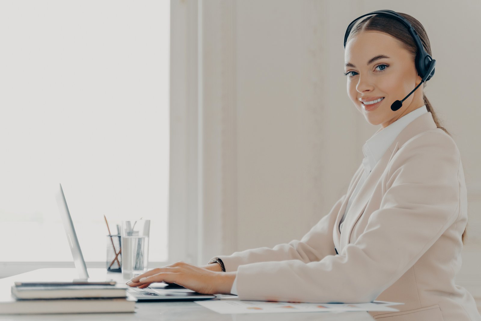 Equipo de servicio al cliente de MACSA ADVANCE SOLUTIONS